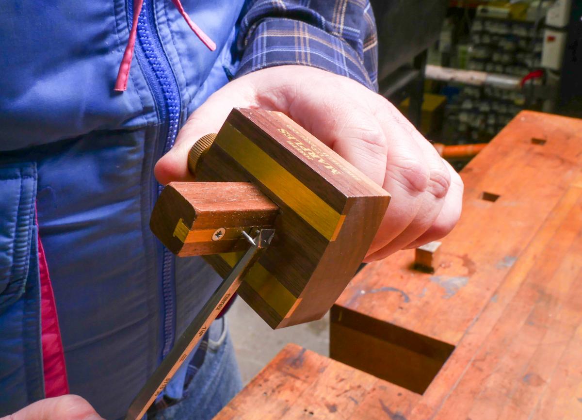  How To Cut A Groove In A Frame By Hand And Without A Plow Plane