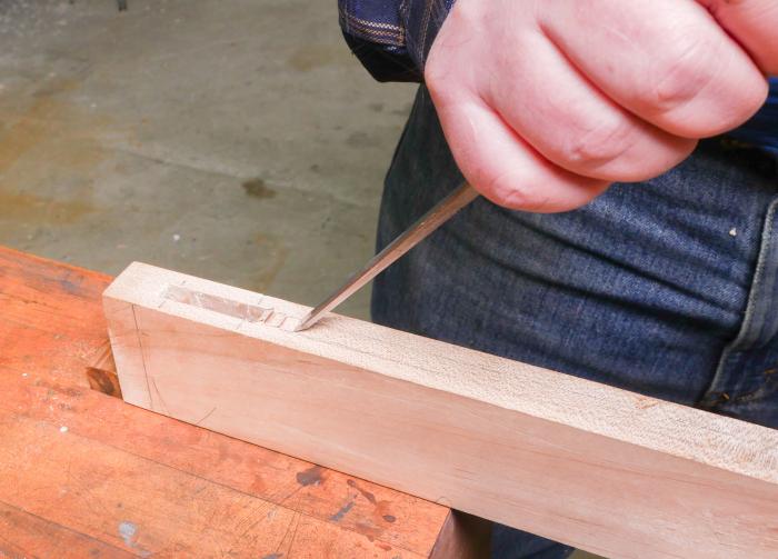 how can you cut a groove with a chisel?