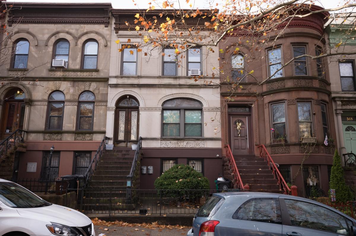 The Private Townhouses of Brooklyn's Sunset Park  2