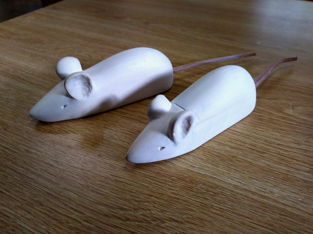 Carving a Mouse (The Teaching of Whittling This Fall  - Continued) 1
