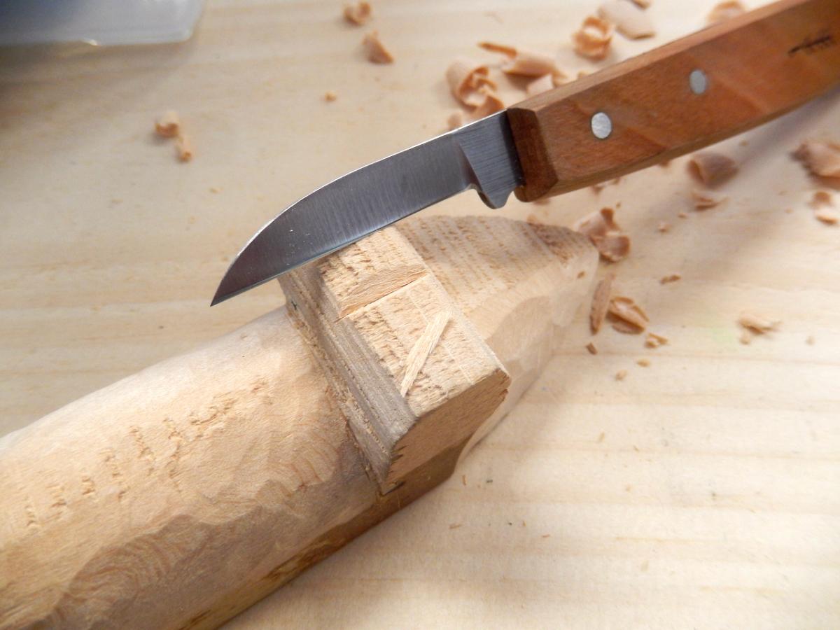 Carving a Mouse (The Teaching of Whittling This Fall - Continued pt3) 3