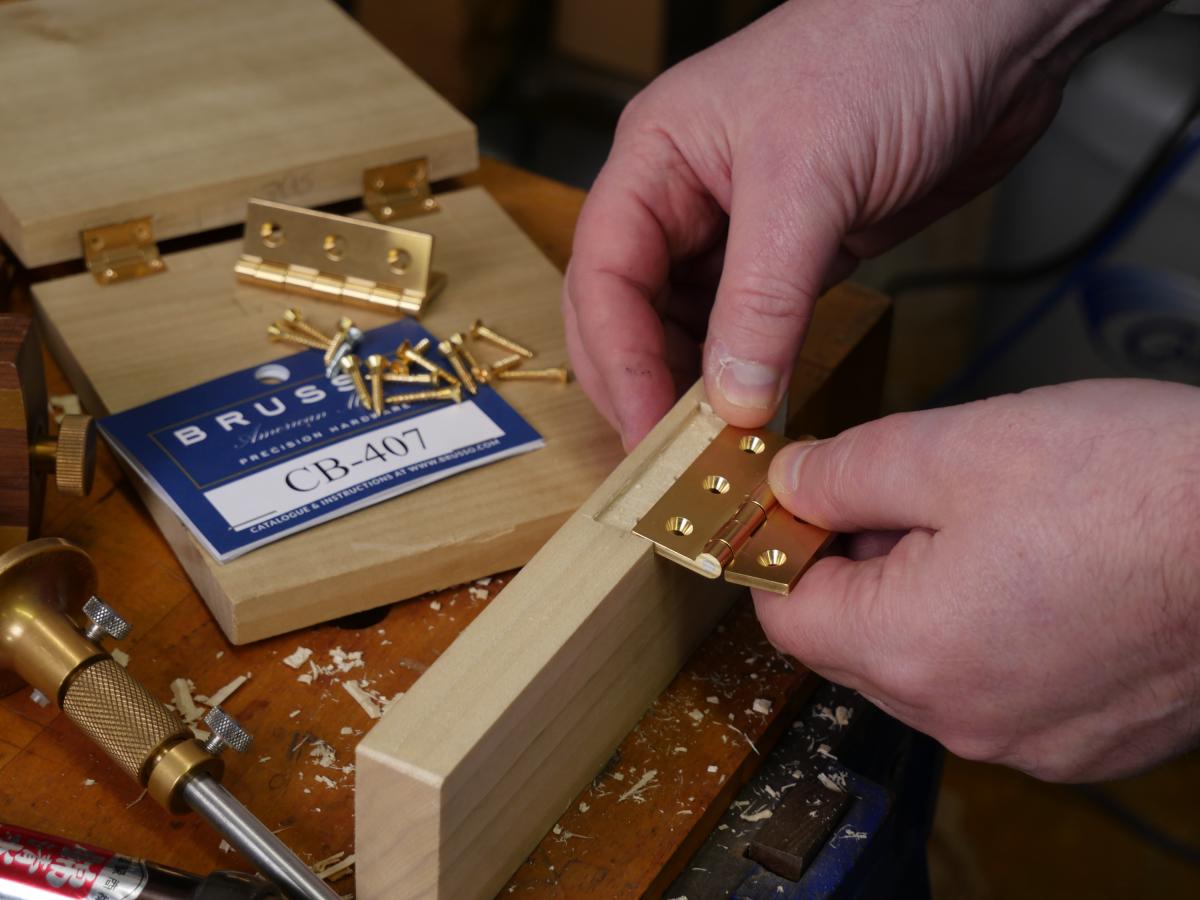 Installing Butt Hinges and Other Hardware by Hand with Joel Moskowitz 1