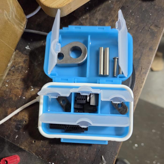 Locking Pocket Case