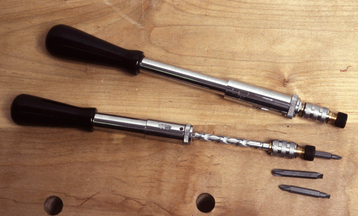 Spiral Ratchet Screwdrivers with Automatic Return