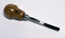 Pear Handled Curved V Chisels by Two Cherries #40