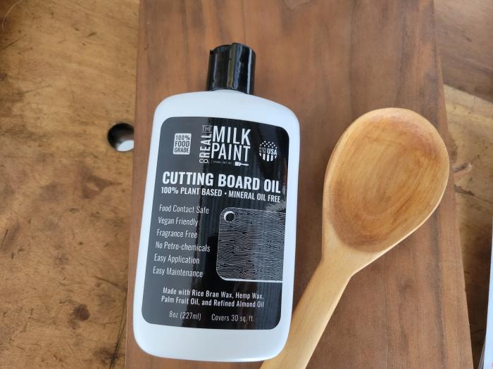 All Natural Food Grade Cutting Board Oil by Real Milk Paint